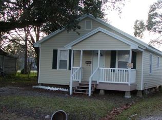 215 S Craig St, Jennings, LA 70546
