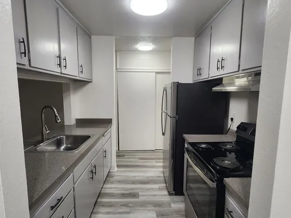 The Villa on Bells, 1830-1834 Bell St #1B-1Ba-750Sqft, Sacramento, CA 95825