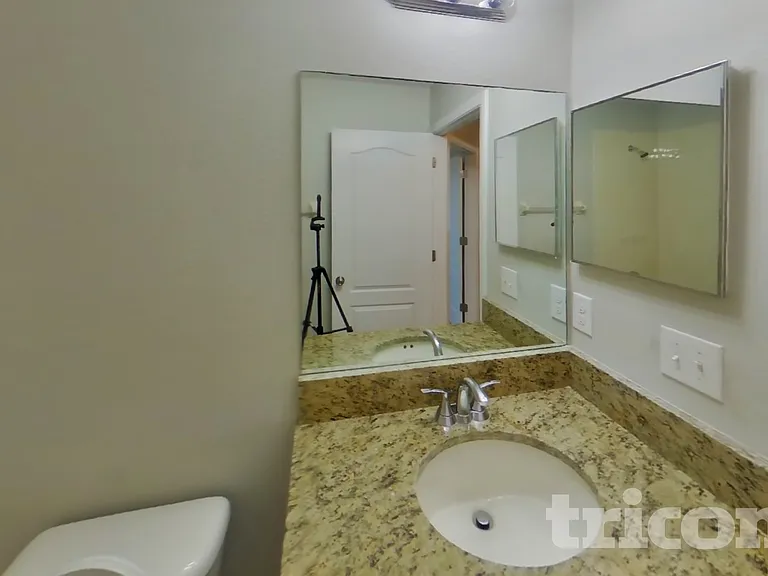 13814 Crater Cir — Photo 13