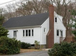 4 Higgins Rd, Marblehead, MA 01945