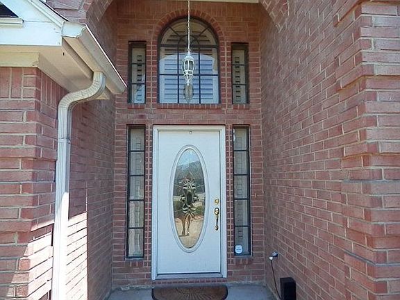 5th image of 208 Audubon Woods Ct