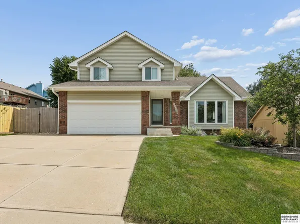 10409 Newport Ave, Omaha, NE 68122