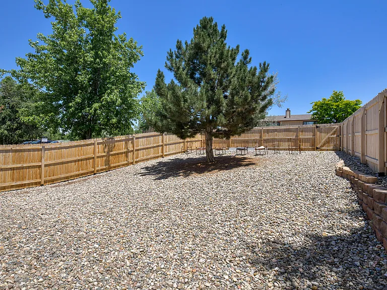 6702 Dublin Loop W #D — Photo 15