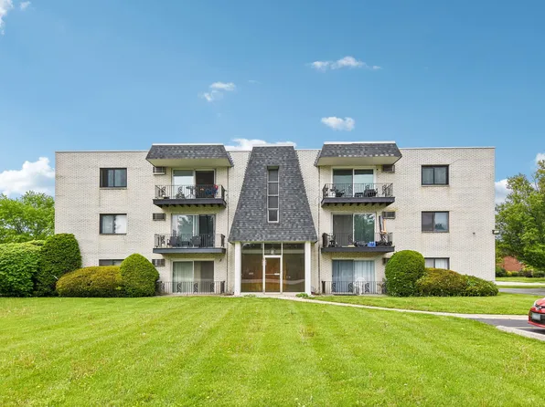 12809 Carriage Ln APT 12, Crestwood, IL 60445