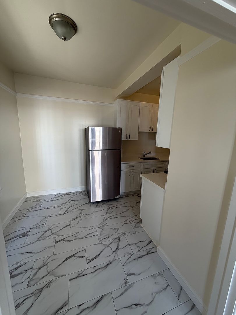 3355 Octavia St Unit 103 - Image 2