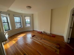 891 Massachusetts Ave APT 2, Cambridge, MA 02139
