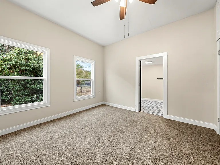 11101 China Spring Rd — Photo 11