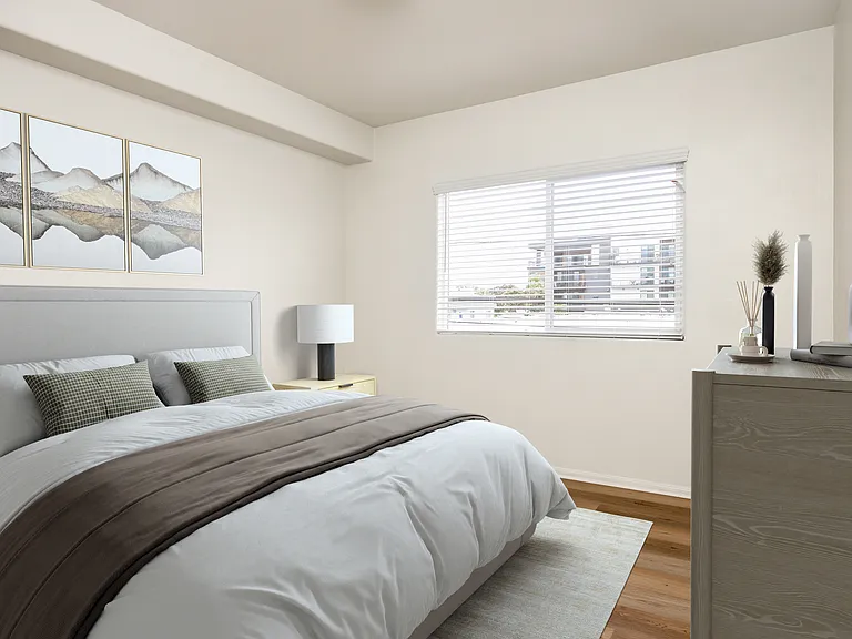 Vinton Court Apartments — Photo 12