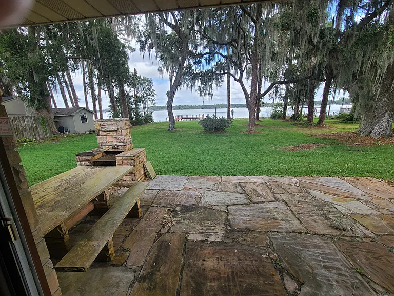 Lake Marianna Dr — Photo 5