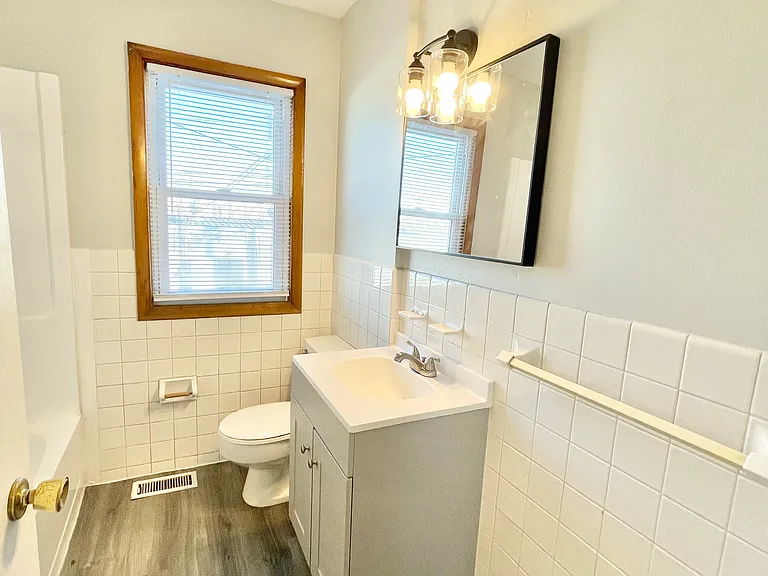 2929 Lewis Ln — Photo 9