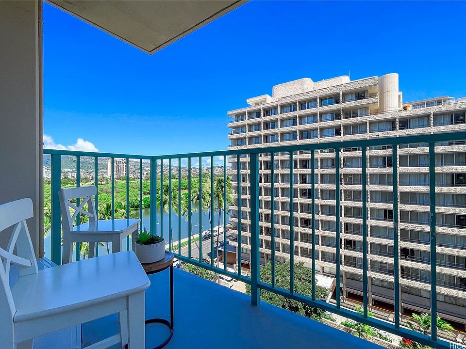 1st image of 444 Kanekapolei St #810