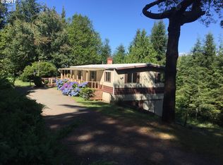 95282 Upper Sun Ln, Coos Bay, OR 97420