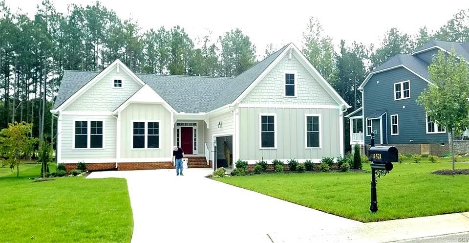 1st image of 11521 Pine Needles Dr