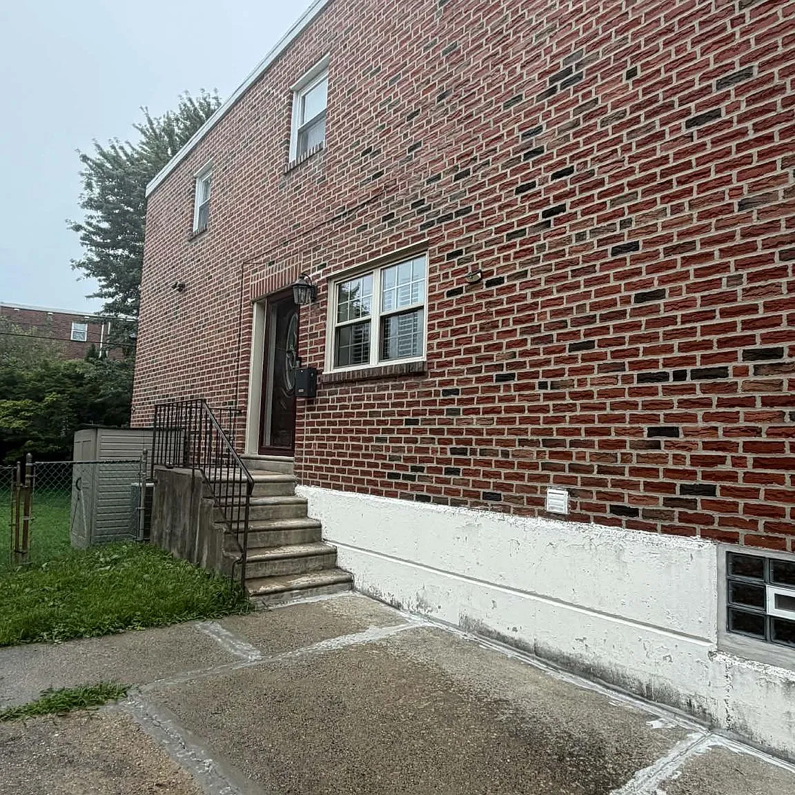 4 bed, 2.5 bath, 1742 sqft, $2,900 — Photo 2