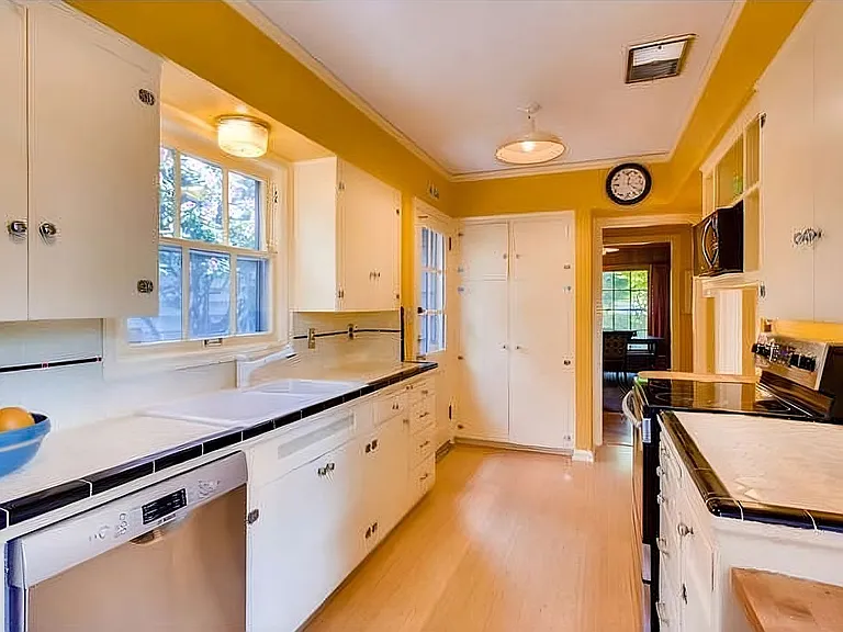 3571 SW Council Crest Dr — Photo 6