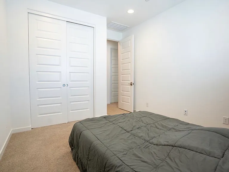 3529 E Rollins St — Photo 13