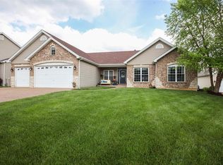 6 Chandler Hill Ct, Saint Peters, MO 63376