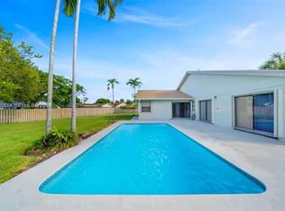 10424 SW 114th Ct, Miami, FL 33176