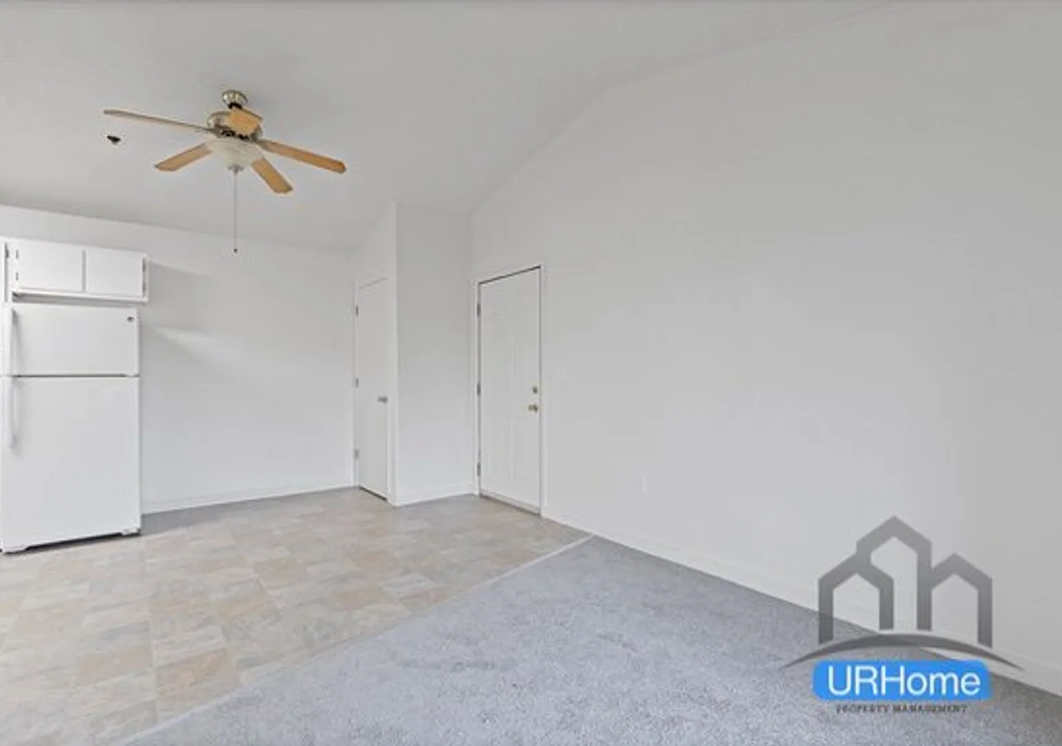 3-Bedroom Apartment in SE Portland | Pet-Friendly | 100% Off First Month's Rent! — Photo 4