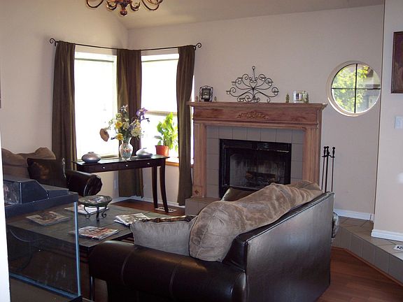 2nd image of 963 N Morton Dr