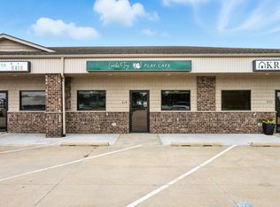 219 1st St #219, Kalona, IA 52247