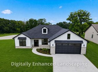 1314 Stonehaven Dr, Boonville, MO 65233