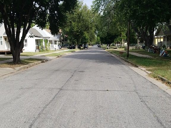 4th image of 606 E 9th Ave