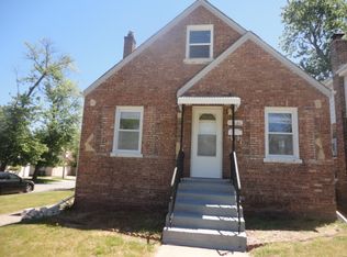 18101 Oakwood Ave, Lansing, IL