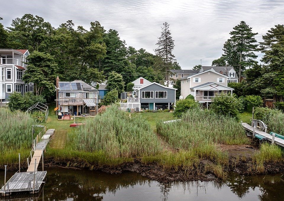 25 Rose Point Ave, Wareham, MA 02571 Zillow