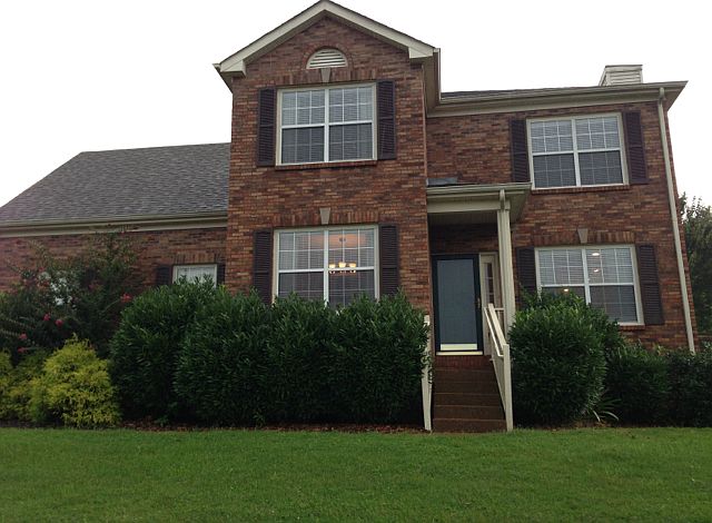 1st image of 7800 Farmington Pl