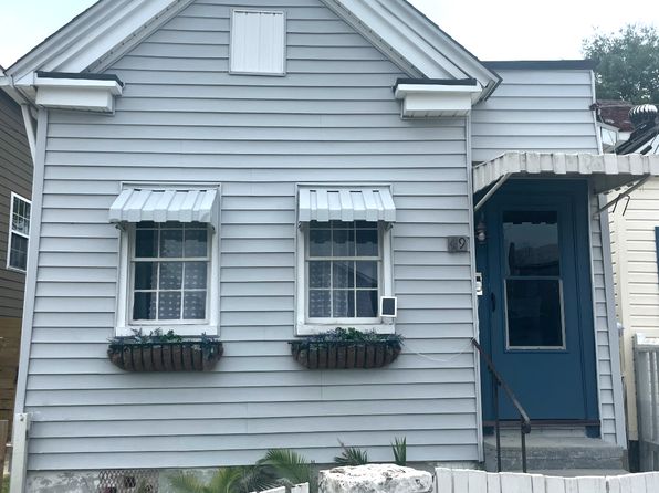 49 Poinsett St