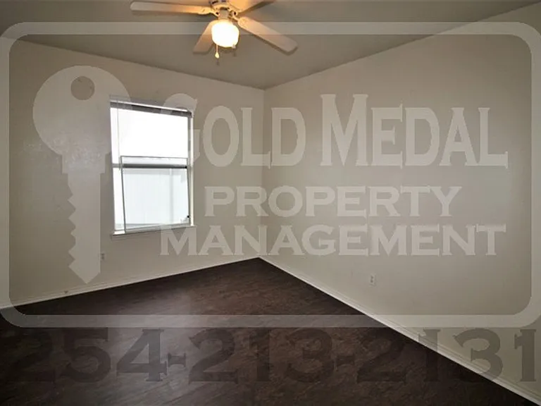 1101 Horizon Dr — Photo 8
