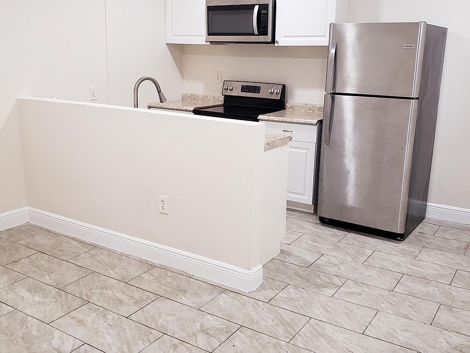 1st image of 4101 Columbia St APT 1