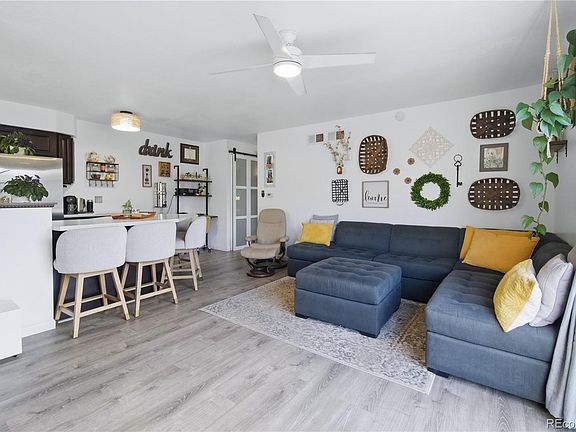 5th image of 1250 S Monaco Street Parkway #12