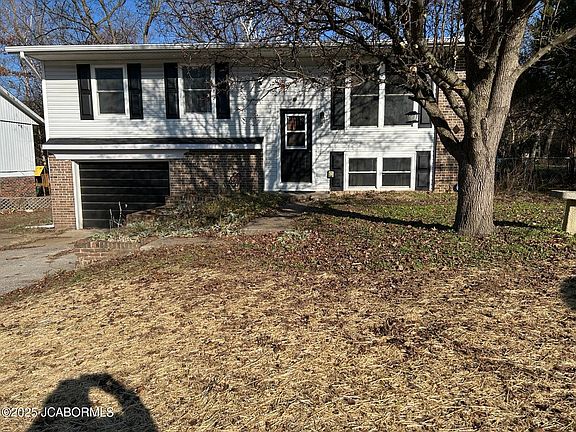 3rd image of 5018 Bagnall Dr