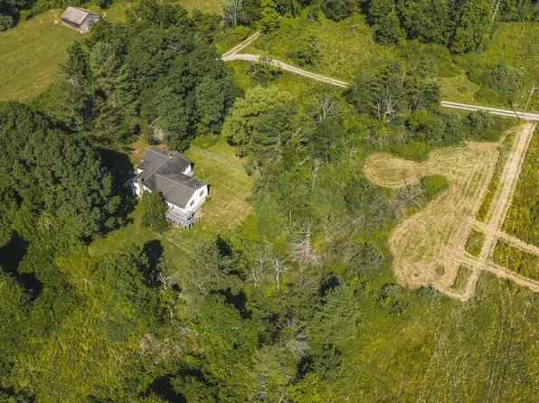 10289 Russwood Rd, Bent Mountain, VA 24059