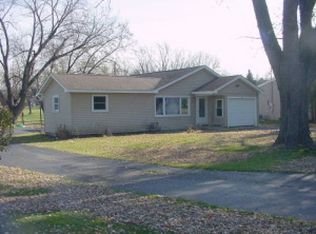 136 Chapel Ave, Twin Lakes, WI 53181