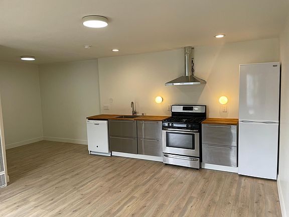 5th image of 2725 Dalton Ave #1/2