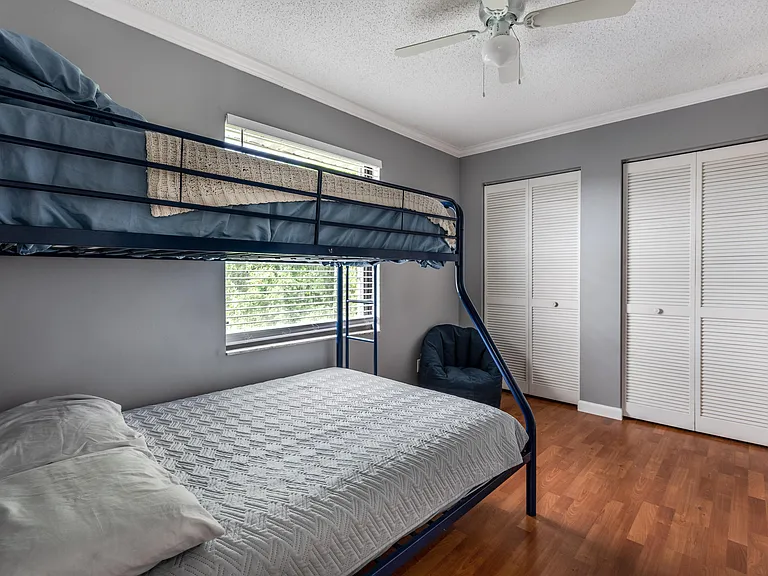 324 W Pine St #11 — Photo 22