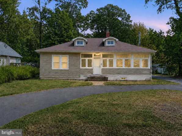 3545 Newport Ave, Annapolis, MD 21403