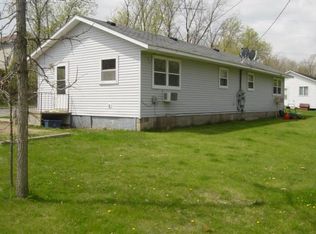 148 W Hines St, Ellsworth, WI 54011