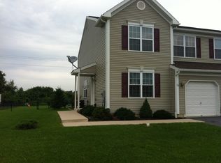 23 N Calais Dr, Reading, PA 19605
