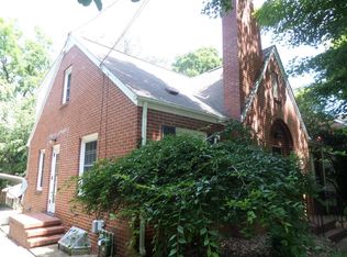 2621 Livingston Rd SW, Roanoke, VA 24015