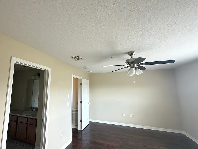2536 Lexington Oak Dr — Photo 13