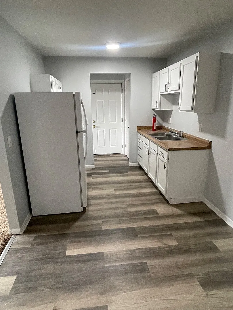 1338 Brooke Park Dr - 6 — Photo 1