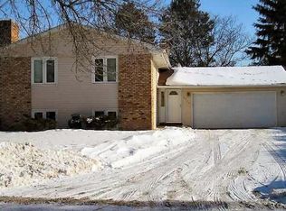 6724 Emerson Ave N, Brooklyn Center, MN 55430