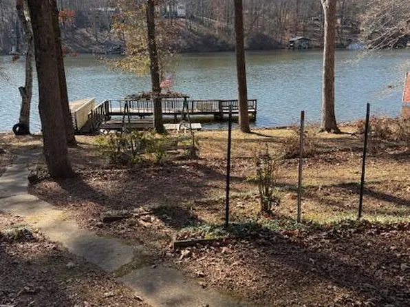 908 Lakeview Dr, Ashland, MS 38603