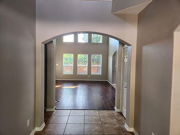 5th image of 20676 Oakhurst Meadows Dr