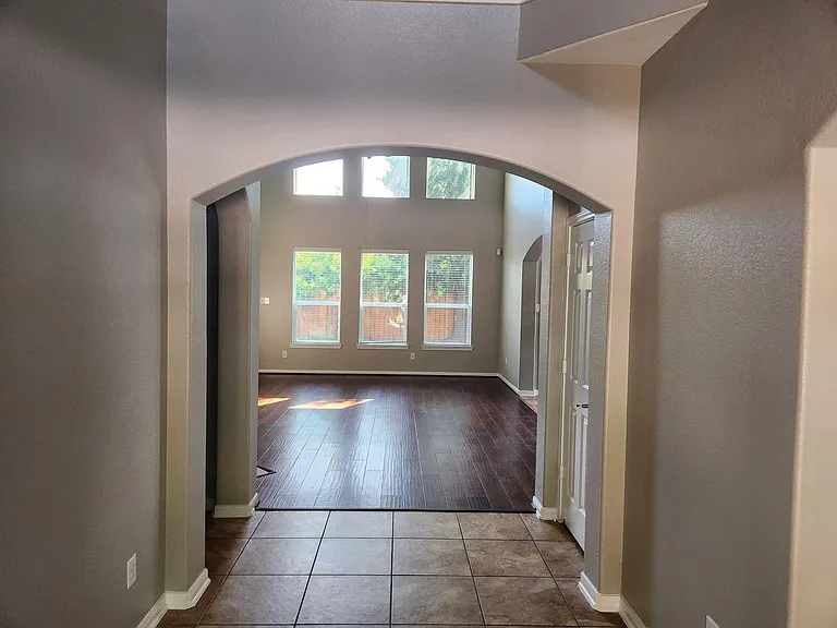 20676 Oakhurst Meadows Dr — Photo 5