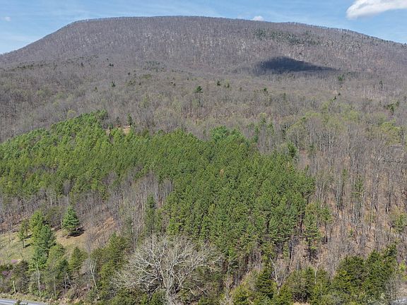2nd image of Fredericksburg Rd